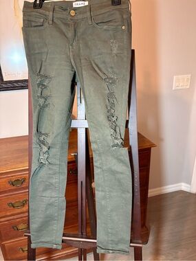 Frame Denim Olive Distressed Skinny Jeans for Women